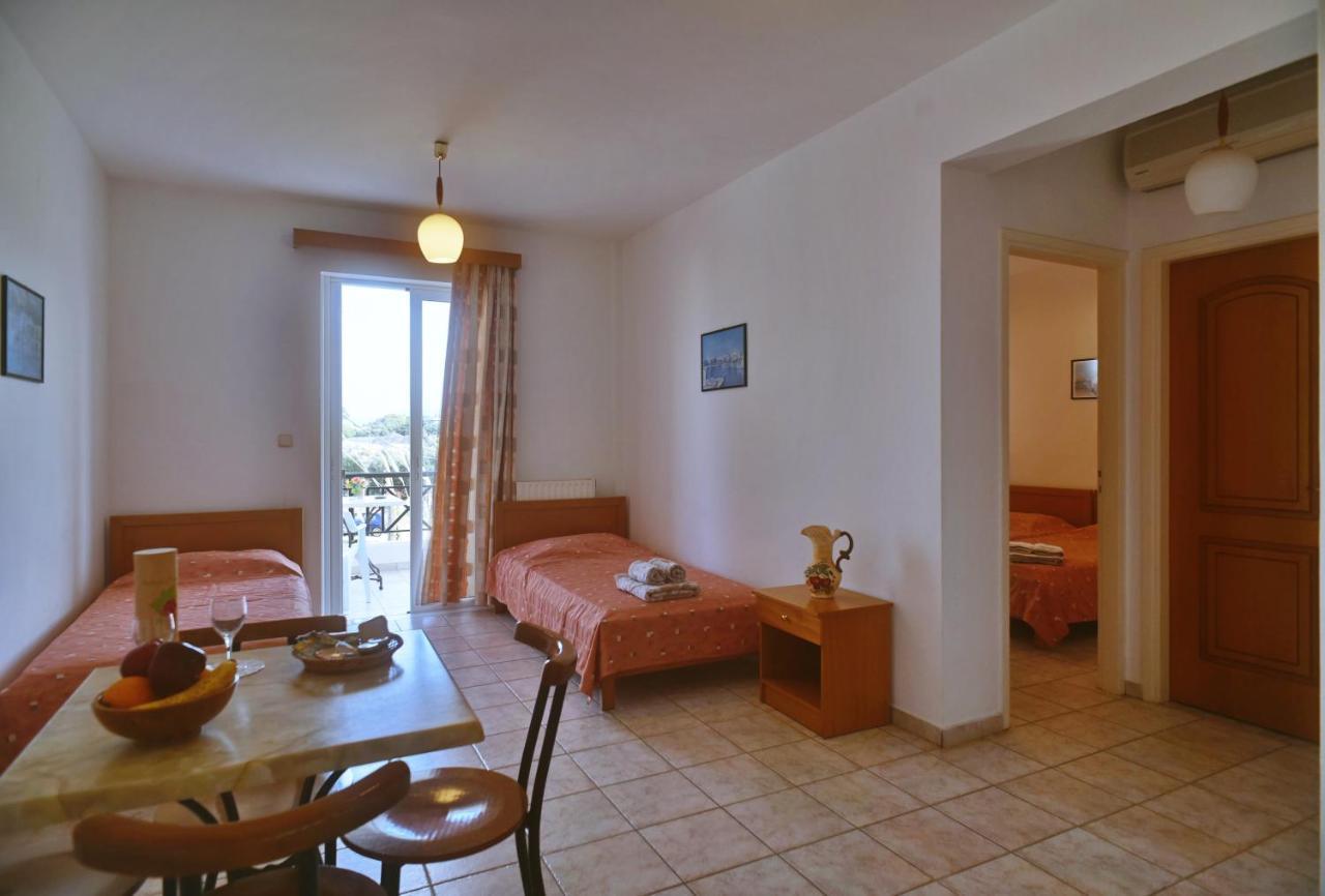 Nirevel Apartments Gouves Extérieur photo